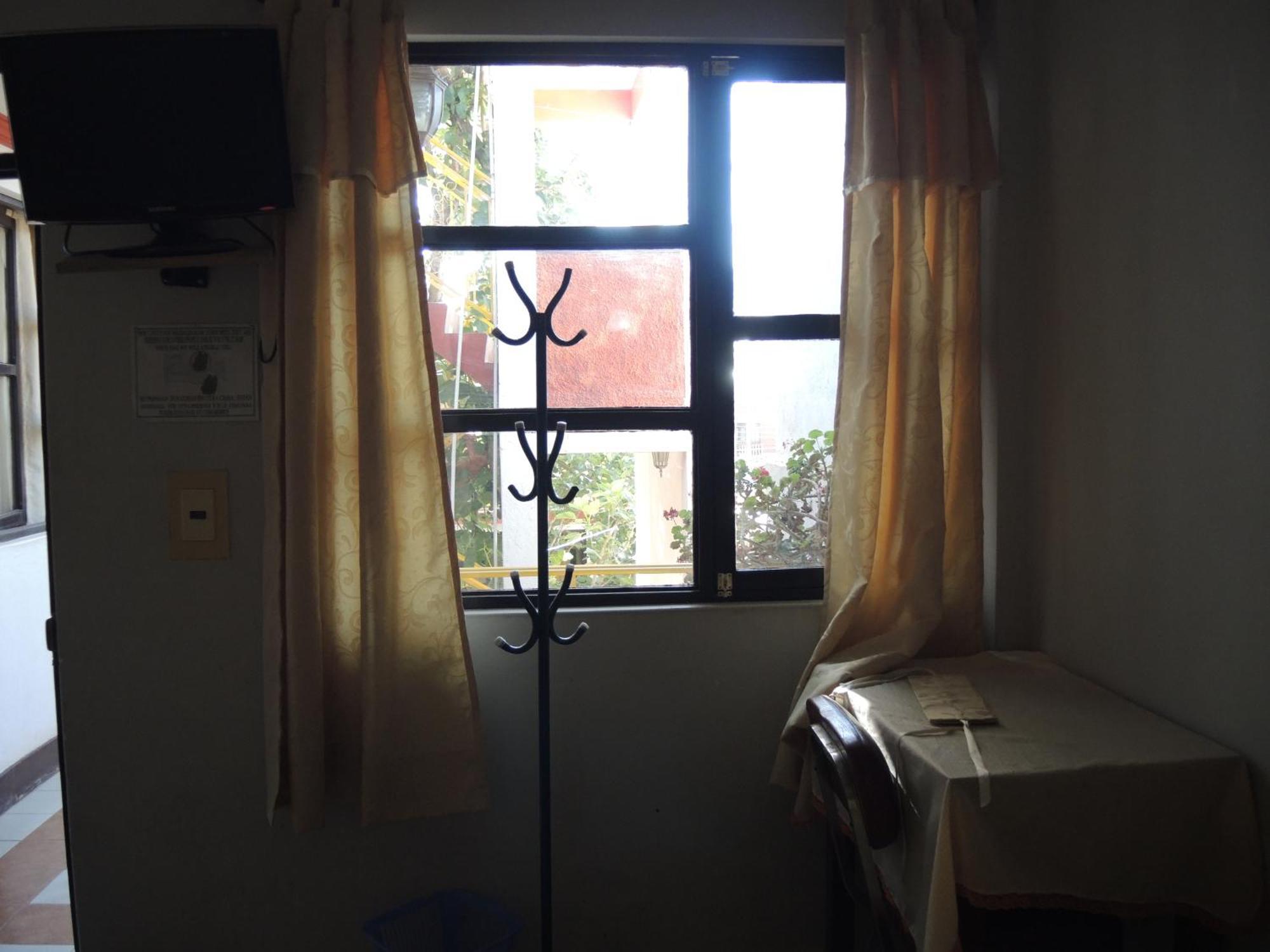 Hostal Valle Hermoso Tupiza Luaran gambar